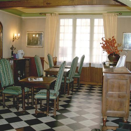 Hostellerie De La Poste Oust Exteriör bild